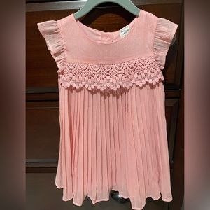 Toddler girl OshKosh pink sparkle dress. In great condition